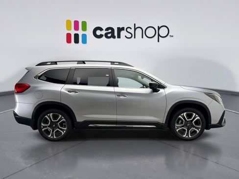 Used 2025 Subaru Ascent Touring w/ Popular Package #1 AWD/4WD image 6
