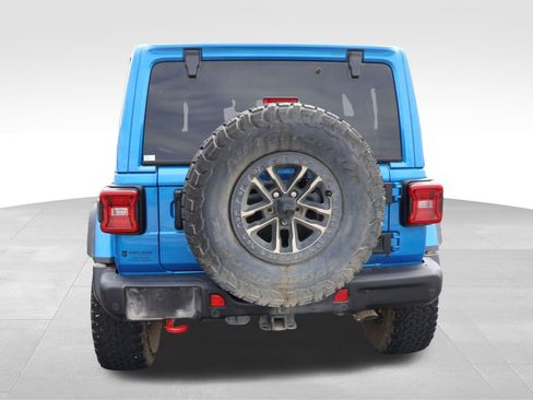 Used 2024 Jeep Wrangler Unlimited Rubicon AWD/4WD image 14