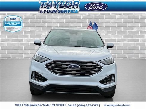 Certified 2022 Ford Edge SEL w/ Convenience Package image 2