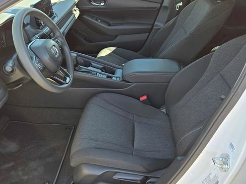 Used 2025 Honda Accord LX image 13