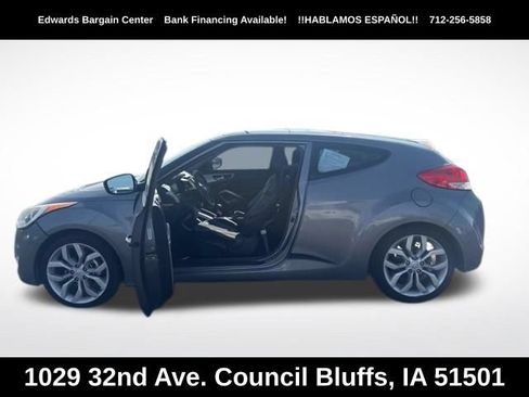 Used 2012 Hyundai Veloster w/ Style Pkg FWD image 14