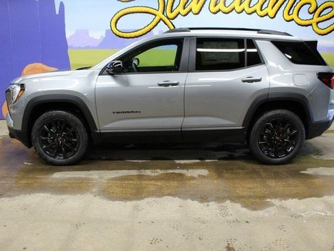 New 2026 GMC Terrain Elevation w/ Elevation Premium Package image 7