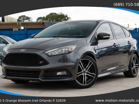Used 2016 Ford Focus ST image 1