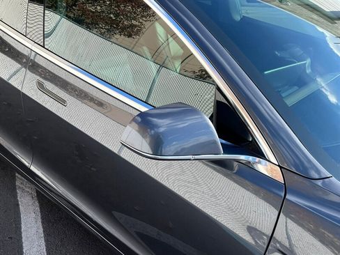 Used 2019 Tesla Model 3 Long Range image 9