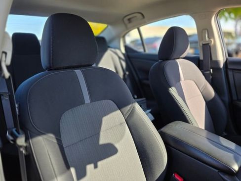 Used 2024 Nissan Sentra SV image 11