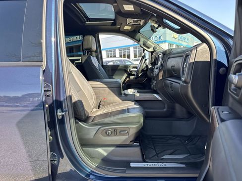 Used 2021 Chevrolet Silverado 3500 High Country image 33