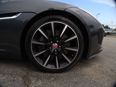 Used 2016 Jaguar F-TYPE Convertible RWD image 51