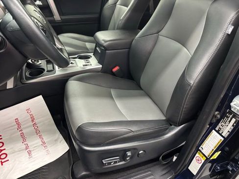 Used 2019 Toyota 4Runner SR5 Premium AWD/4WD image 16
