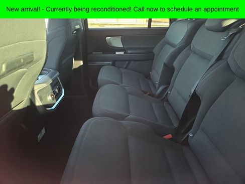 Used 2025 Ford Expedition Active image 11