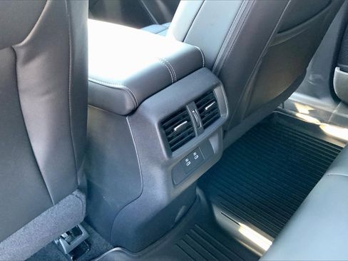 New 2025 Nissan Murano SL image 15