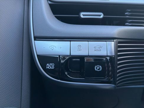 Used 2024 Hyundai Ioniq 5 SEL image 20