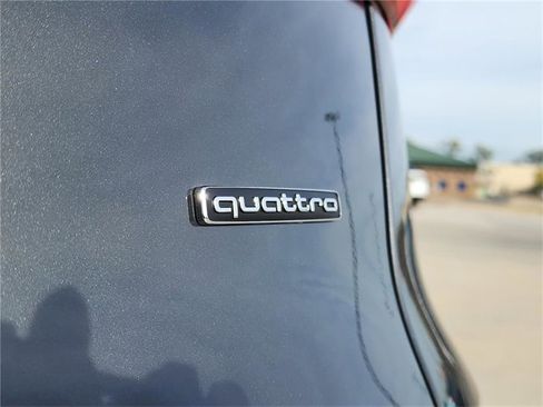 New 2025 Audi Q5 Premium image 10