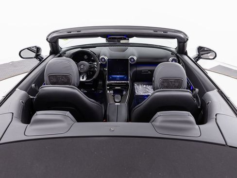 Certified 2023 Mercedes-Benz SL 63 AMG 4MATIC image 30