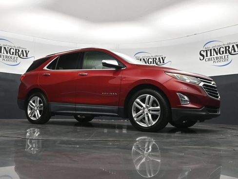 Used 2018 Chevrolet Equinox Premier FWD image 26