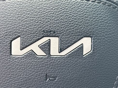 New 2025 Kia Telluride EX w/ EX Captain's Chair Package image 26