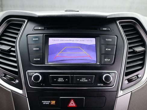 Used 2017 Hyundai Santa Fe Sport AWD/4WD image 16