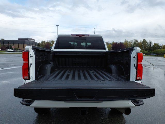 Used 2024 Chevrolet Silverado 3500 High Country w/ High Country Premium Package AWD/4WD image 23