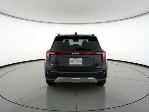 Used 2025 Kia Seltos S image 7