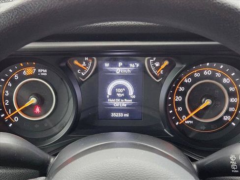 Used 2024 Jeep Wrangler Unlimited Sport AWD/4WD image 11