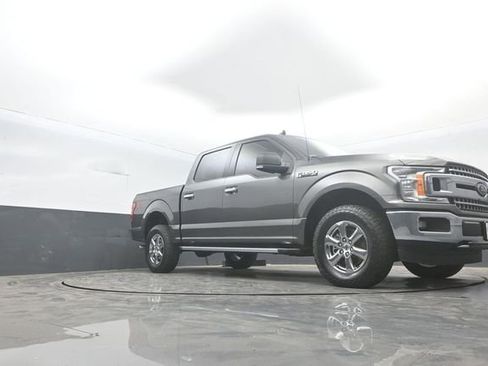 Used 2020 Ford F150 XLT w/ Equipment Group 302A Luxury AWD/4WD image 26
