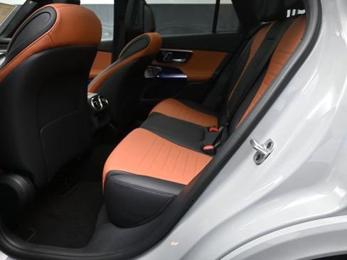 New 2026 Mercedes-Benz GLC 300 image 21