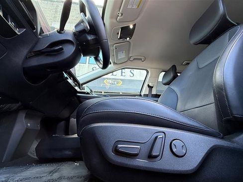 Used 2023 Kia EV6 Wind image 11