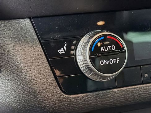 Used 2023 Mitsubishi Outlander SE FWD image 20