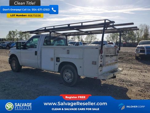 Used 2013 Ford F250 XL w/ XL Value Pkg image 3