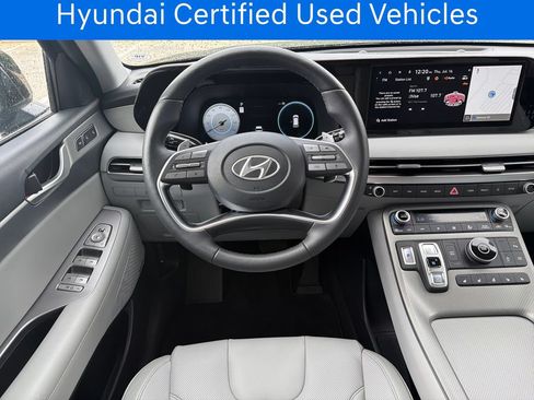 Certified 2024 Hyundai Palisade SEL FWD image 16