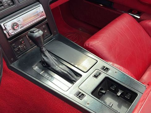 Used 1989 Chevrolet Corvette Convertible image 25