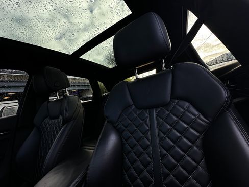 Used 2023 Audi SQ5 Premium Plus w/ Premium Plus Package image 13