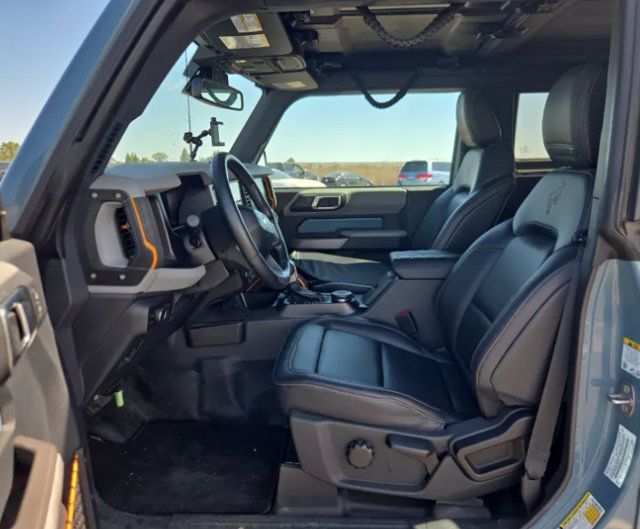 Used 2022 Ford Bronco Badlands w/ Sasquatch Package AWD/4WD image 10