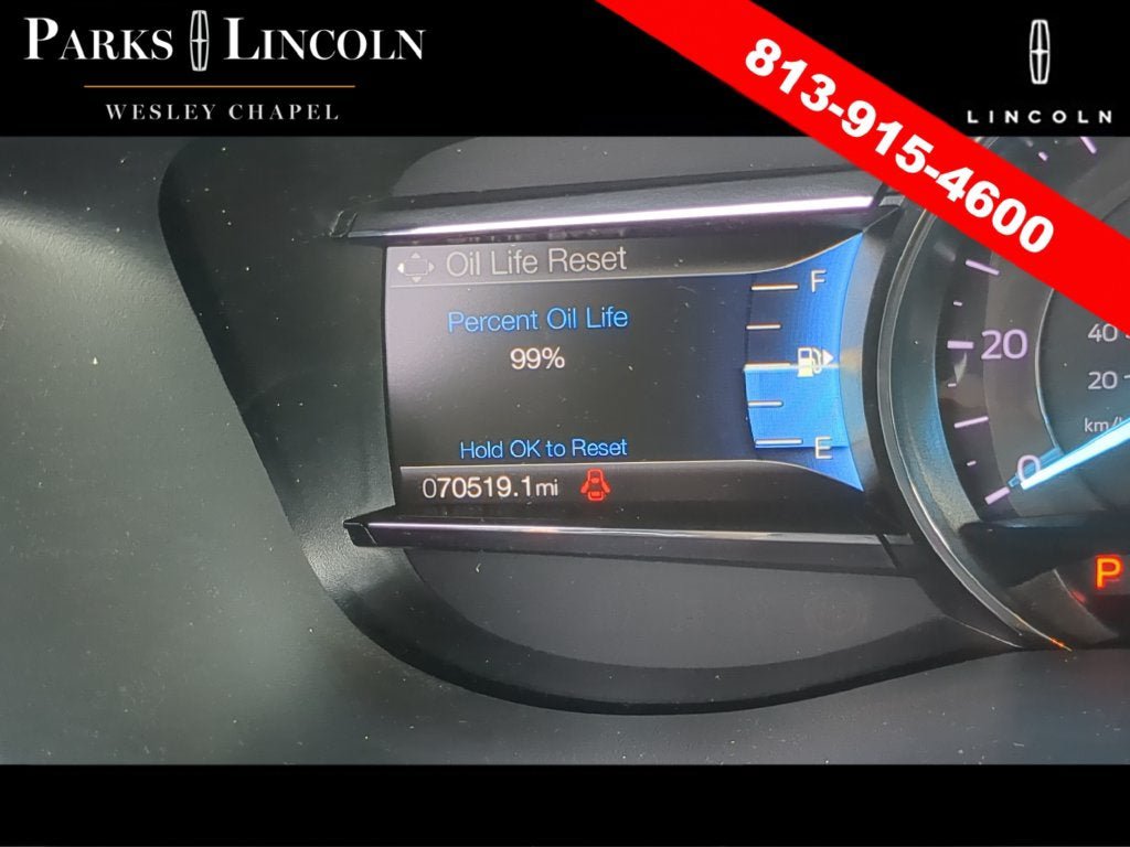 Used 2018 Ford Explorer Limited w/ Ford Safe & Smart Package FWD image 32