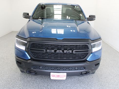 Used 2024 RAM 1500 Lone Star AWD/4WD image 3