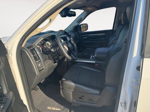 Used 2014 RAM 1500 Sport w/ Convenience Group image 9