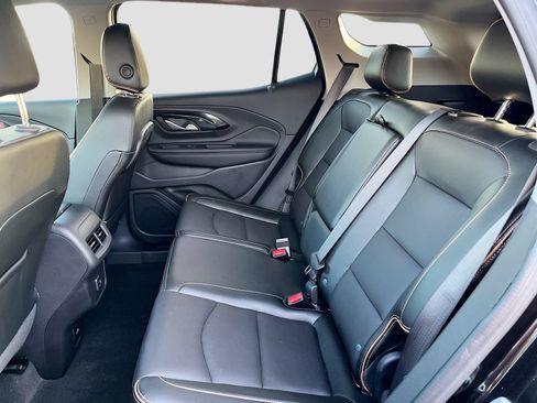 Used 2024 GMC Terrain AT4 w/ LPO, Floor Liner Package AWD/4WD image 24