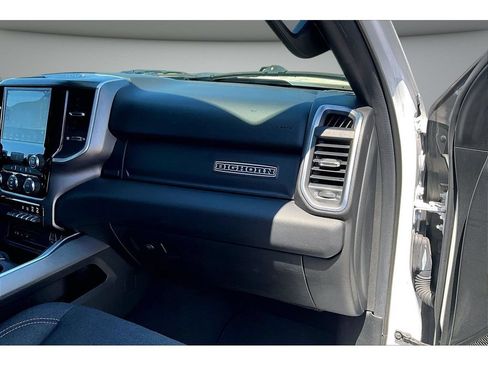 Used 2019 RAM 1500 Big Horn AWD/4WD image 49