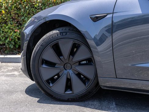 Used 2025 Tesla Model 3 Long Range RWD image 7