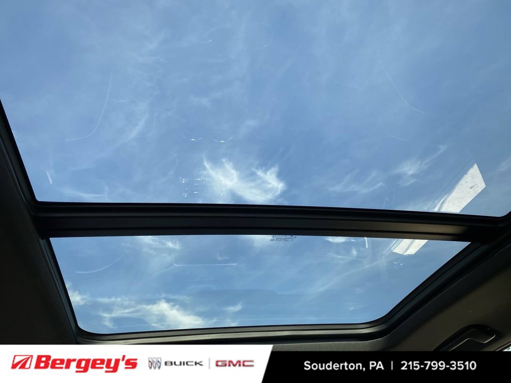 Certified 2024 GMC Yukon AT4 AWD/4WD image 22