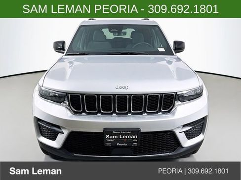 New 2025 Jeep Grand Cherokee Laredo X w/ Luxury Tech Group I image 2