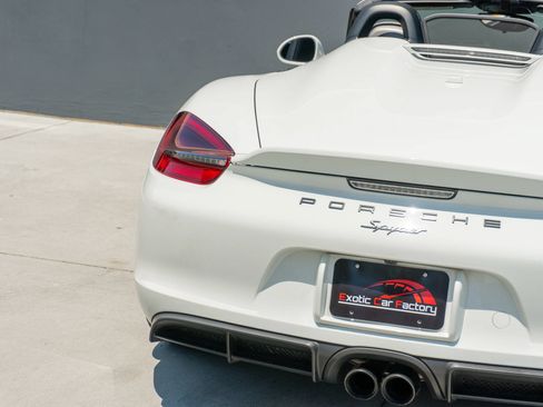 Used 2016 Porsche Boxster Spyder RWD image 45