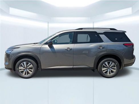 New 2026 Nissan Pathfinder SL AWD/4WD image 2