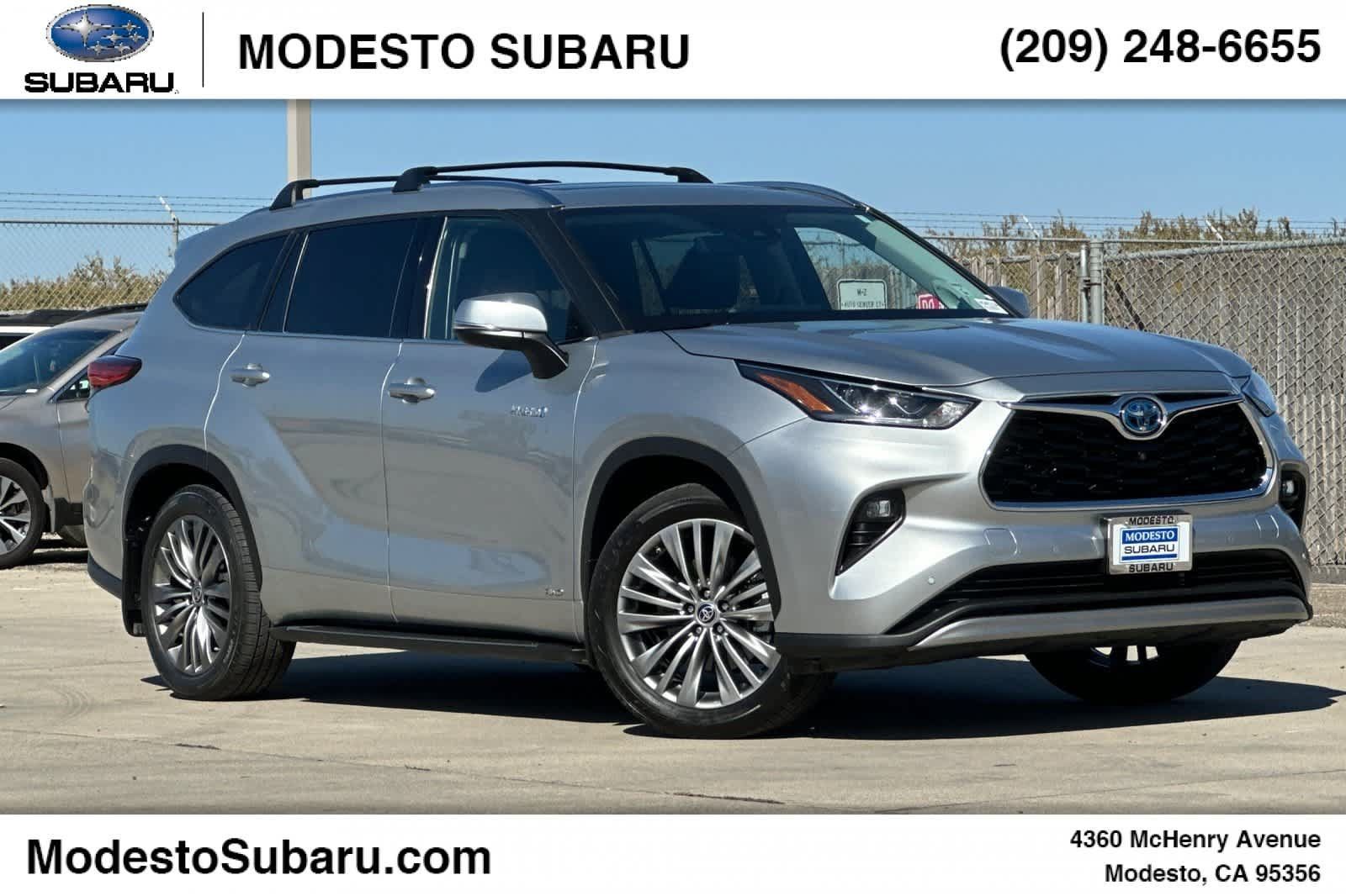 Used 2021 Toyota Highlander Platinum AWD/4WD image 1
