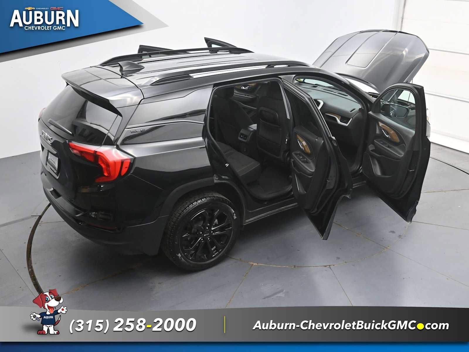 Used 2021 GMC Terrain SLE w/ Driver Convenience Package AWD/4WD image 43