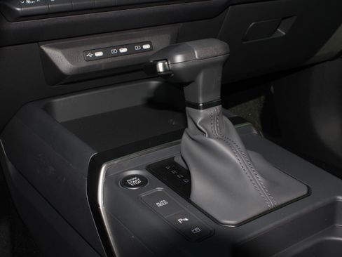 New 2027 Kia Seltos LX AWD/4WD image 14