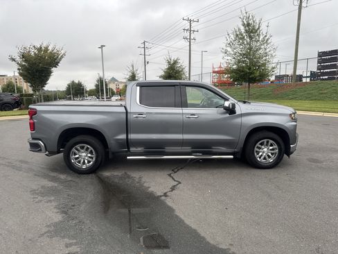 Used 2020 Chevrolet Silverado 1500 LTZ image 11