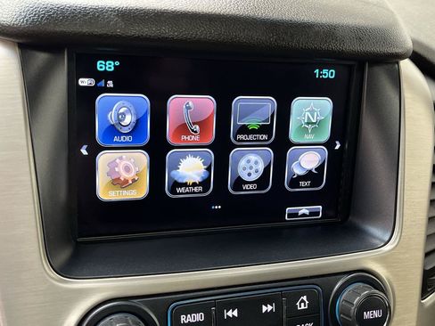 Used 2018 GMC Yukon XL Denali w/ Denali Ultimate Package AWD/4WD image 25