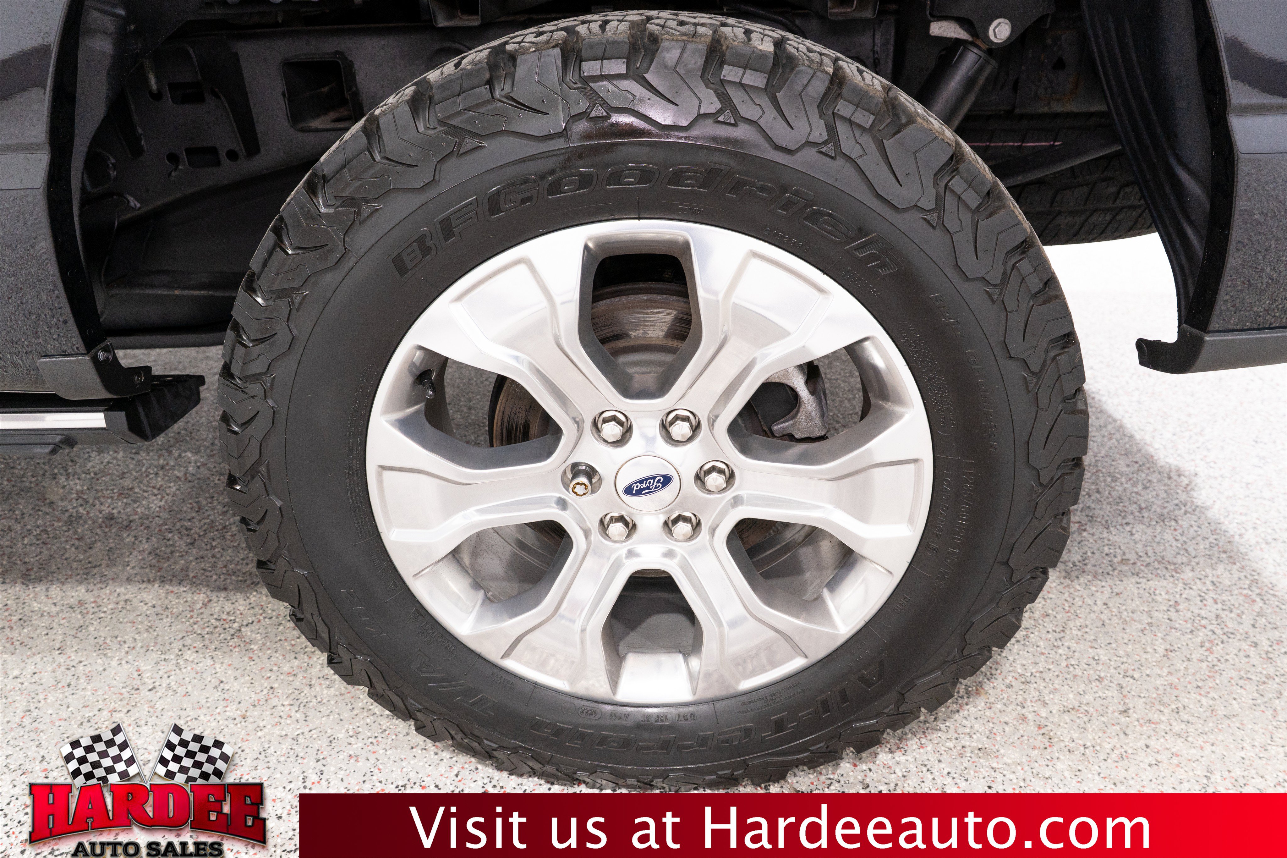 Used 2023 Ford F150 Platinum w/ FX4 Off-Road Package AWD/4WD image 10