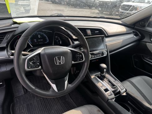 Used 2017 Honda Civic EX image 6