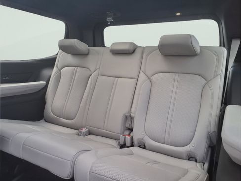 New 2026 Jeep Grand Wagoneer Limited AWD/4WD image 12